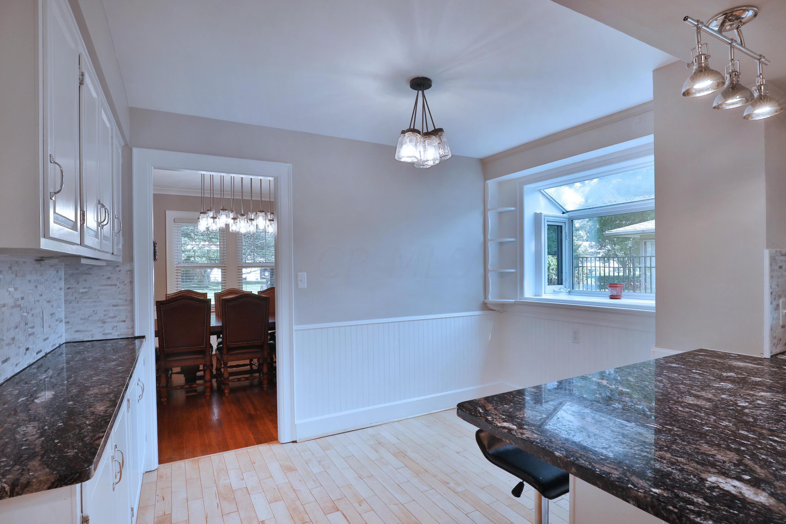 285 South Harding Road Columbus, OH 43209 - Photo 21 of 61