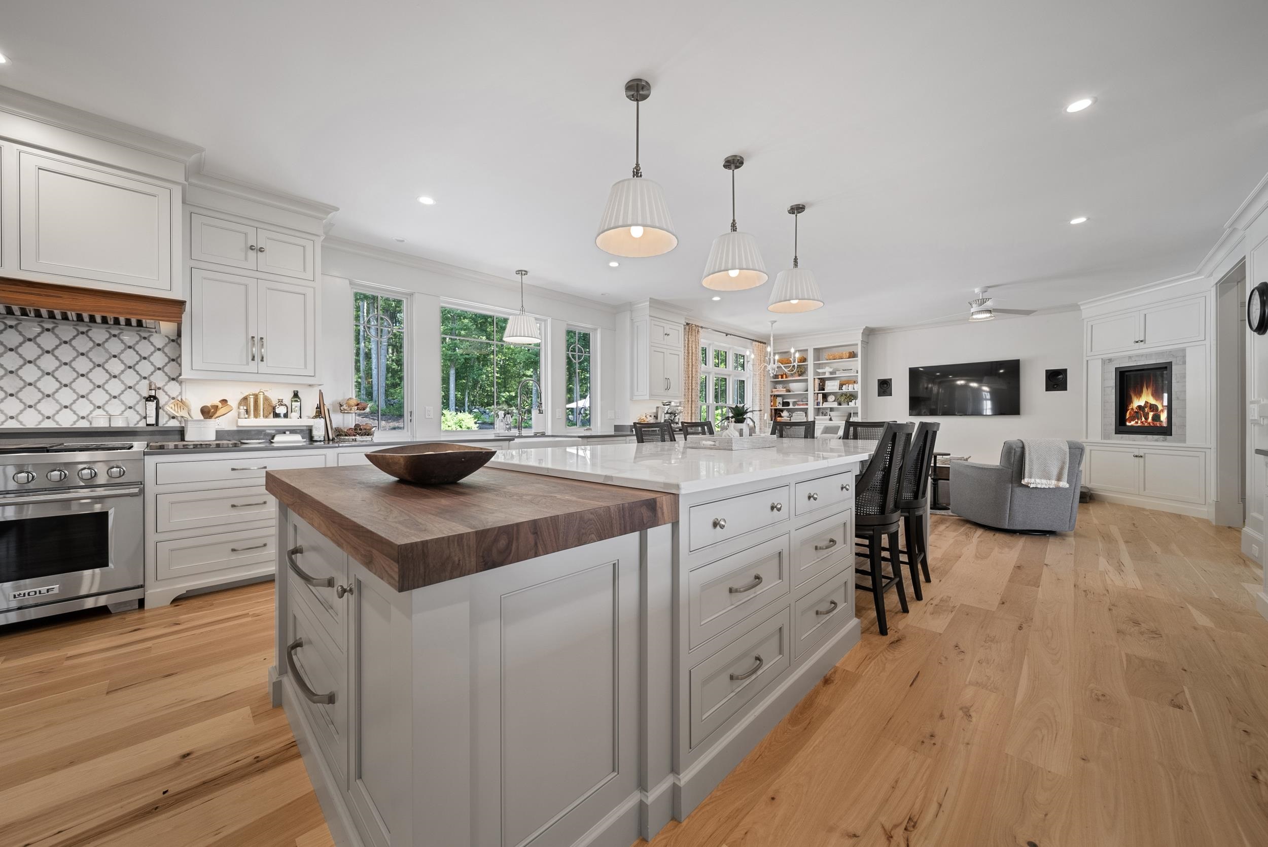 16 Lavender Lane Windham, NH 03087 - Photo 19 of 50