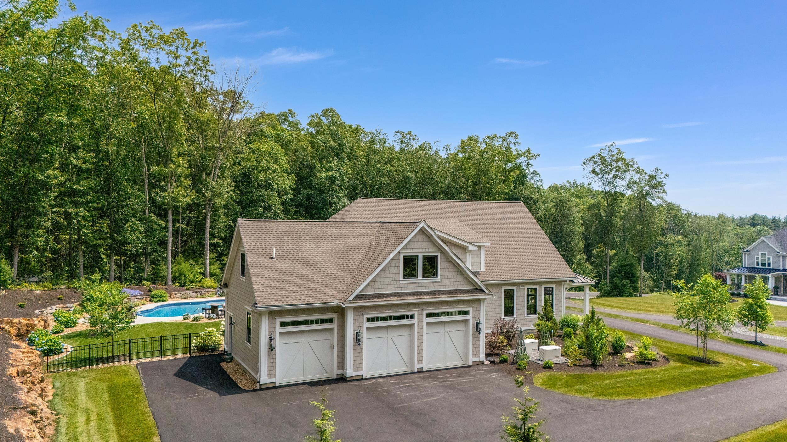 16 Lavender Lane Windham, NH 03087 - Photo 3 of 50