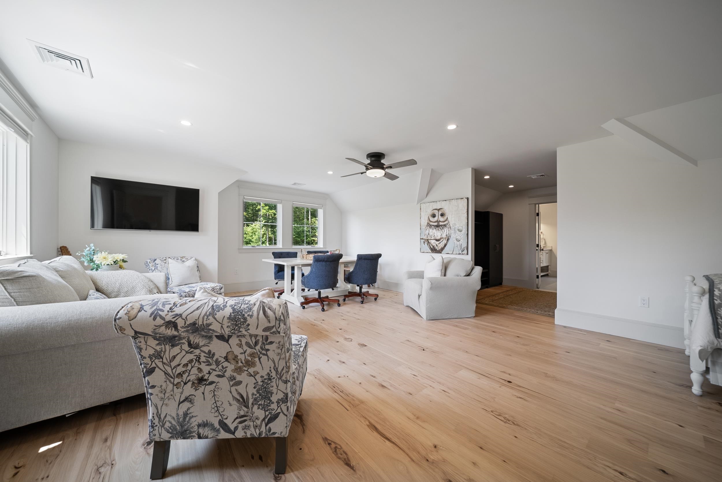 16 Lavender Lane Windham, NH 03087 - Photo 36 of 50