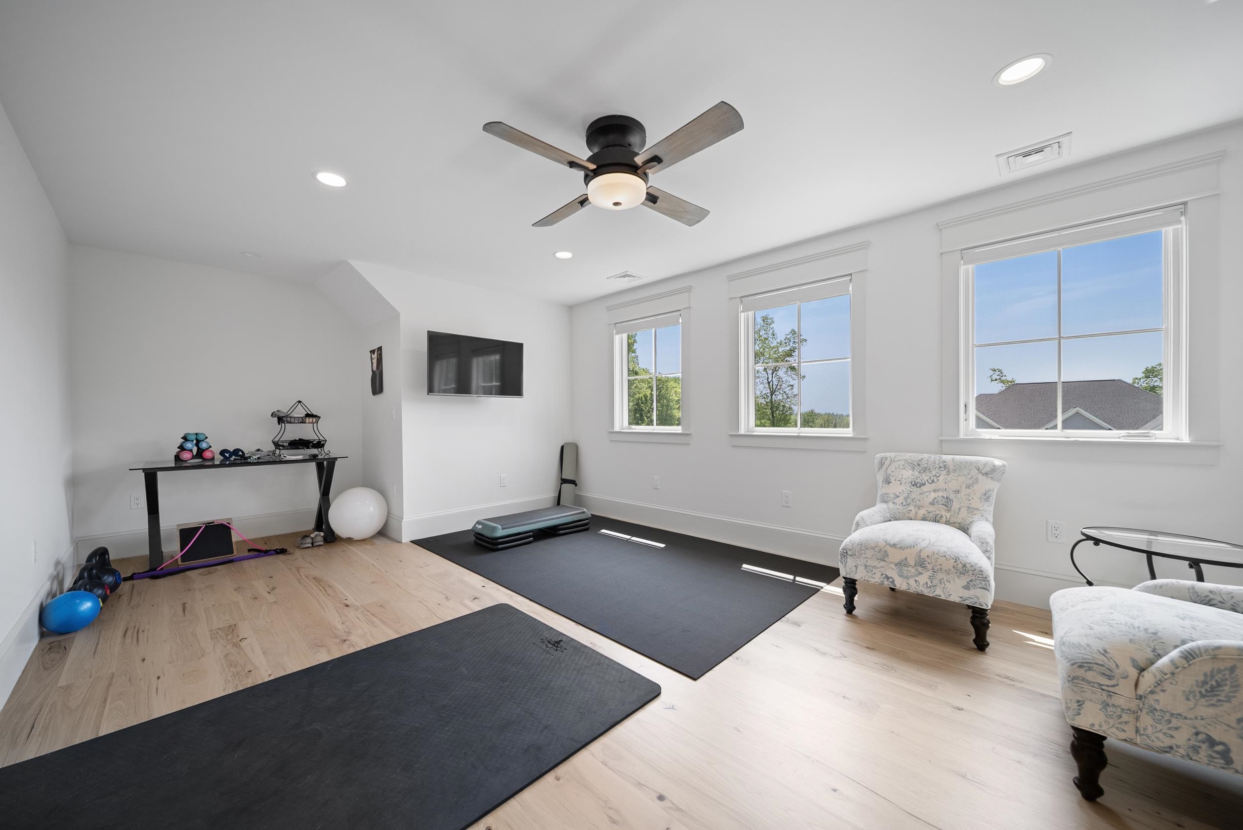 16 Lavender Lane Windham, NH 03087 - Photo 39 of 50