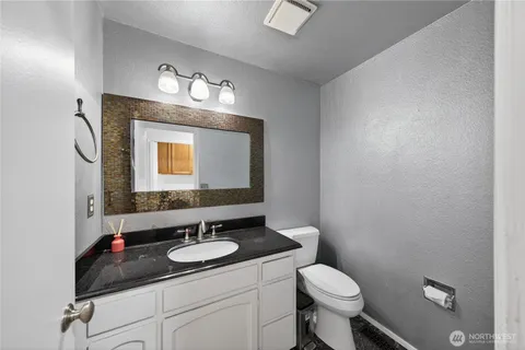 $550,000 | 2122 Fireside Lane, Oak Harbor, WA 98277