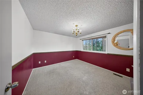 $550,000 | 2122 Fireside Lane, Oak Harbor, WA 98277