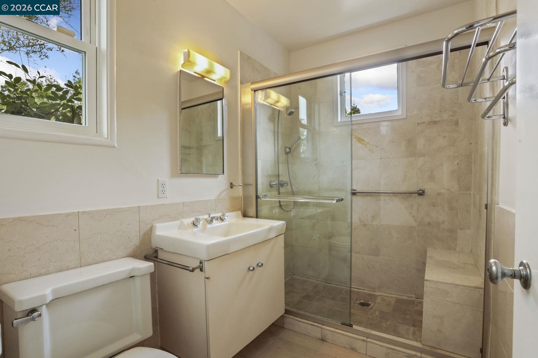 204 El Camino Real Berkeley, CA 94705 - Photo 23 of 55