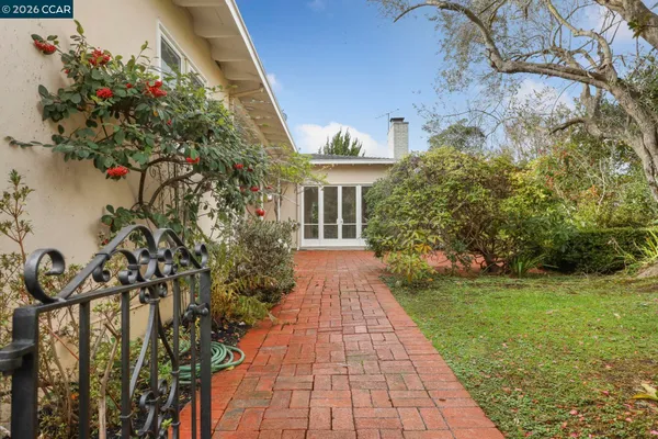 $2,795,000 | 204 El Camino Real, Berkeley, CA 94705