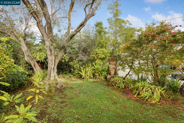 $2,795,000 | 204 El Camino Real, Berkeley, CA 94705