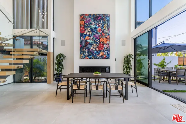 $23,000 | 200 North Doheny Drive, Beverly Hills, CA 90211