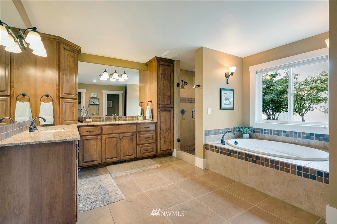 3114 Clearbrook Road Sumas, WA 98295 - Photo 12 of 25