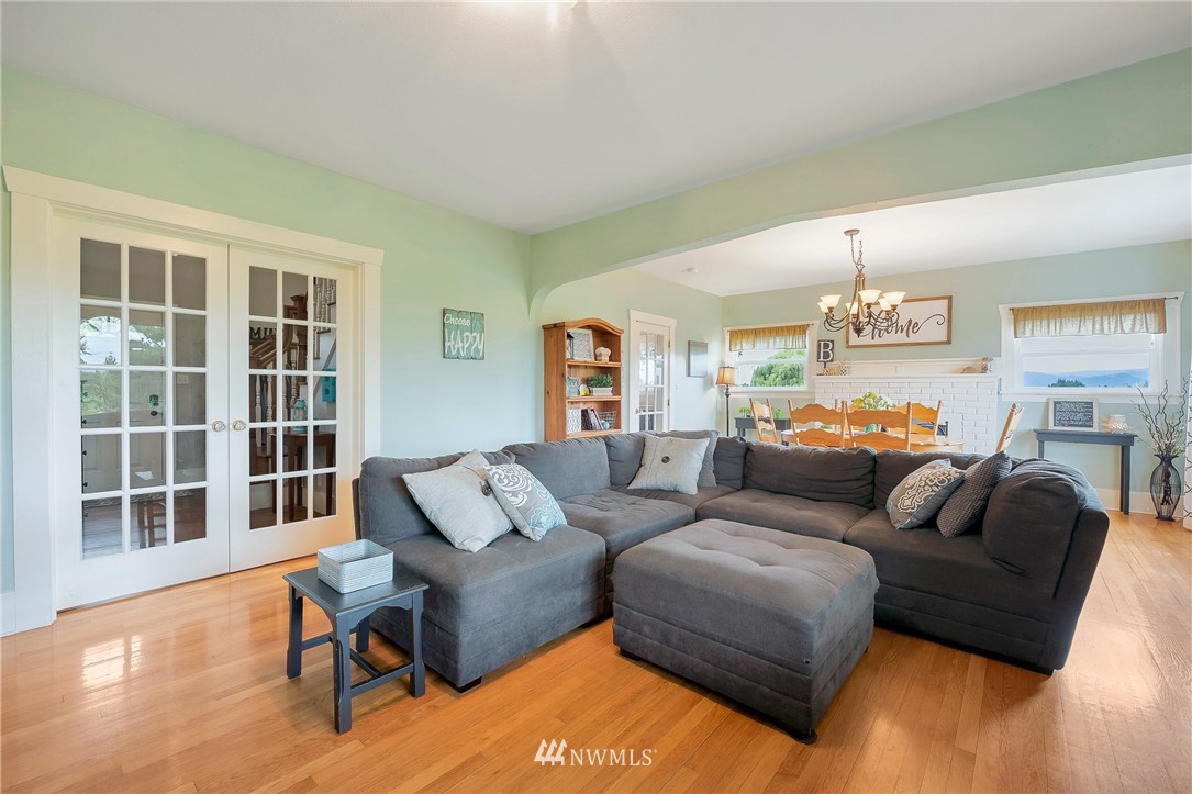 3114 Clearbrook Road Sumas, WA 98295 - Photo 4 of 25