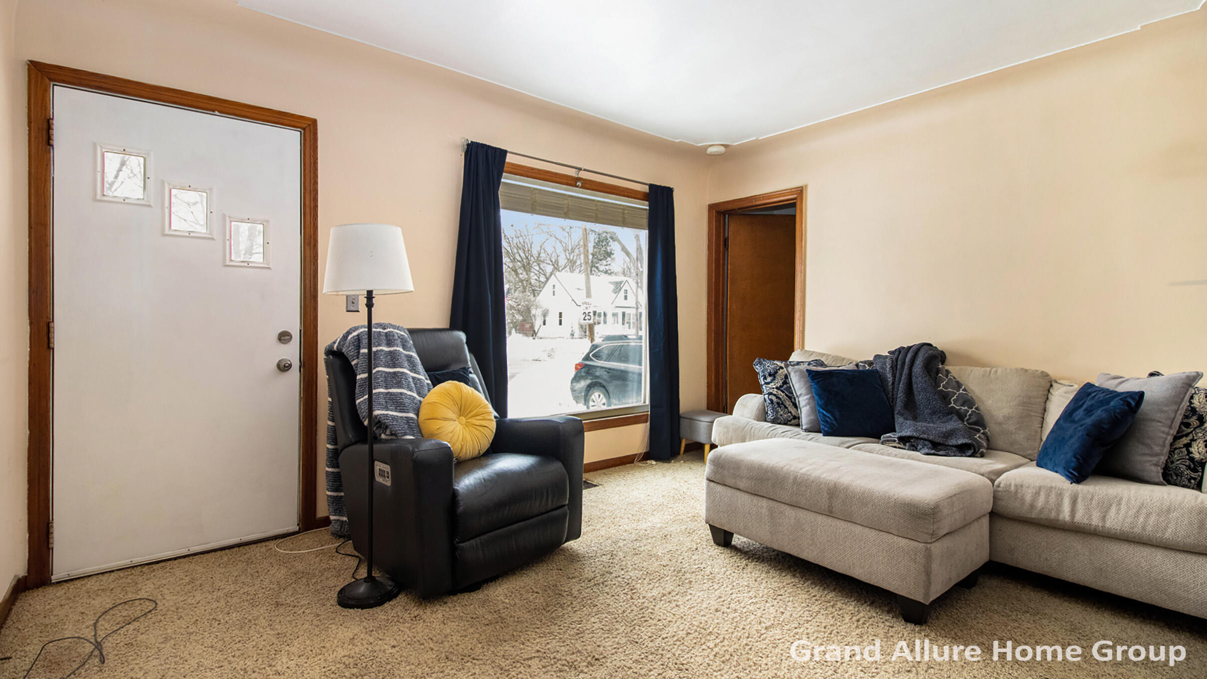 3650 Milan Avenue Southwest Wyoming, MI 49509 - Photo 6 of 17 _MG_9935