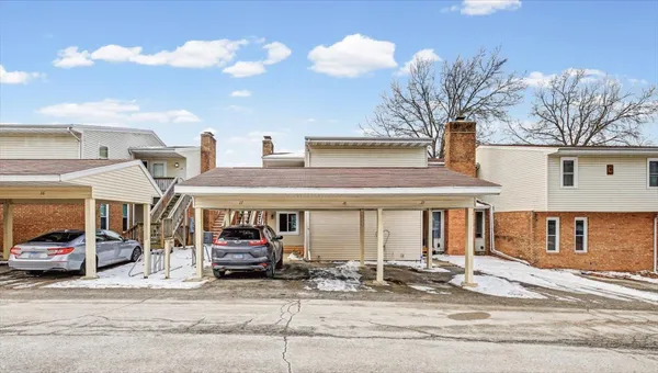 a car parked in front of a building