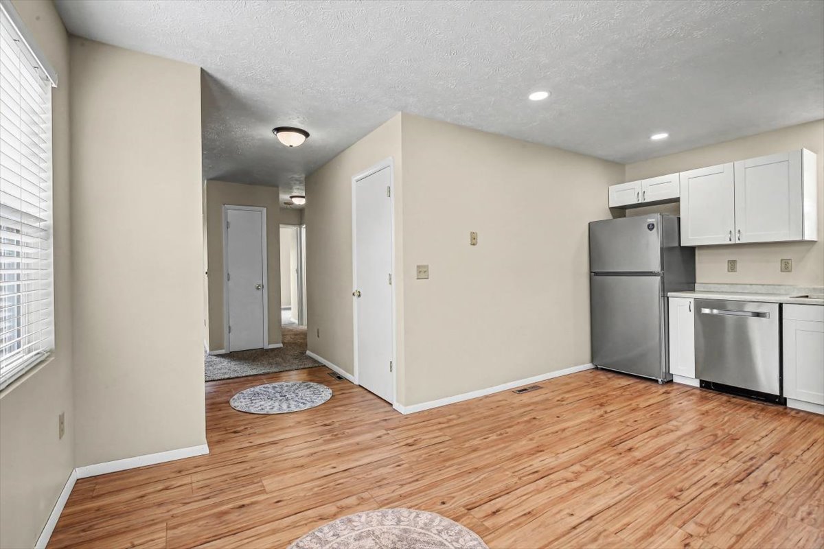 903 North Linden Street, Unit 18 Normal, IL 61761 - Photo 11 of 27