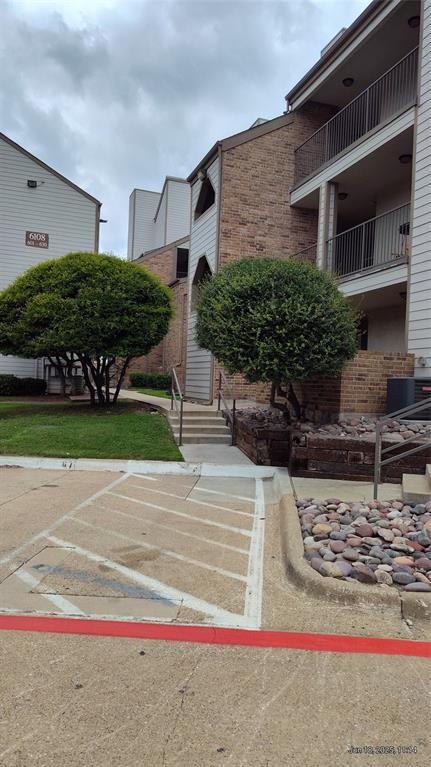 6108 Abrams Road, Unit 522 Dallas, TX 75231 - Photo 14 of 14 View of building exterior
