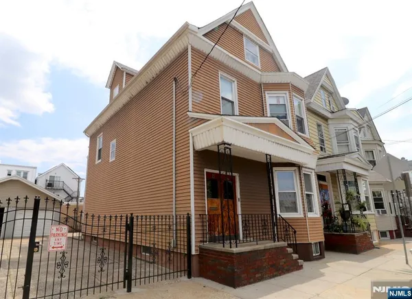 $614,900 | 15 Darcy Street, Newark, NJ 07105