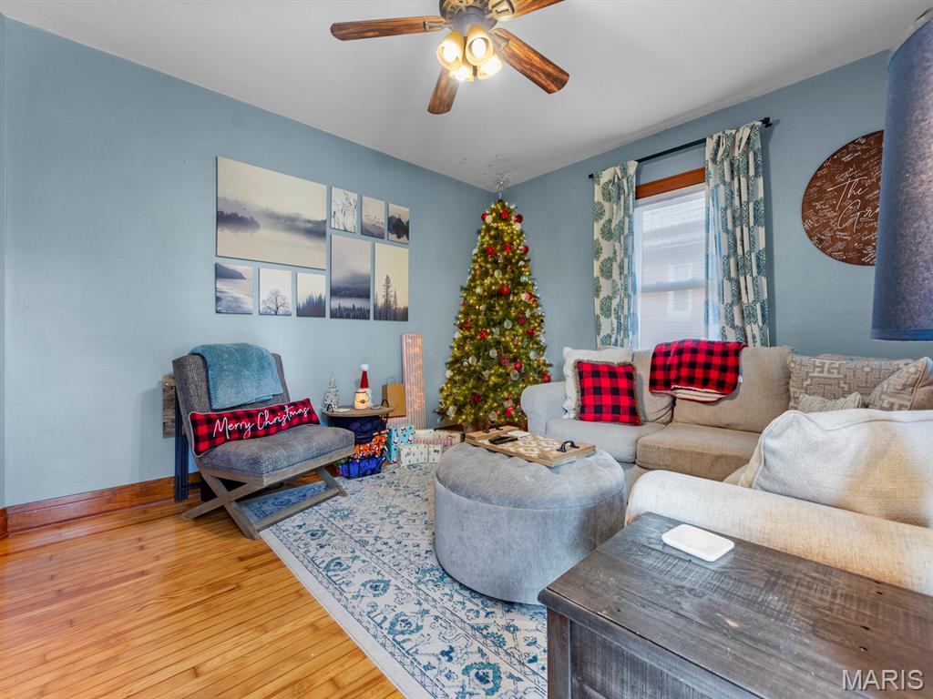 239 North Main Street Waterloo, IL 62298 - Photo 4 of 35