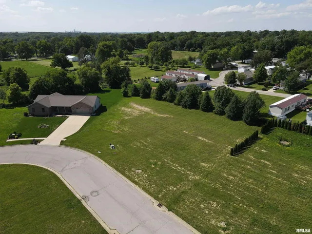$25,500 | Lot 17 Parkview Drive, Eureka, IL 61530