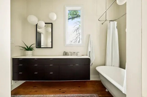 $1,725,000 | 1001 Daniel Drive, Austin, TX 78704