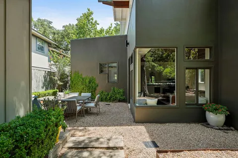 $1,725,000 | 1001 Daniel Drive, Austin, TX 78704