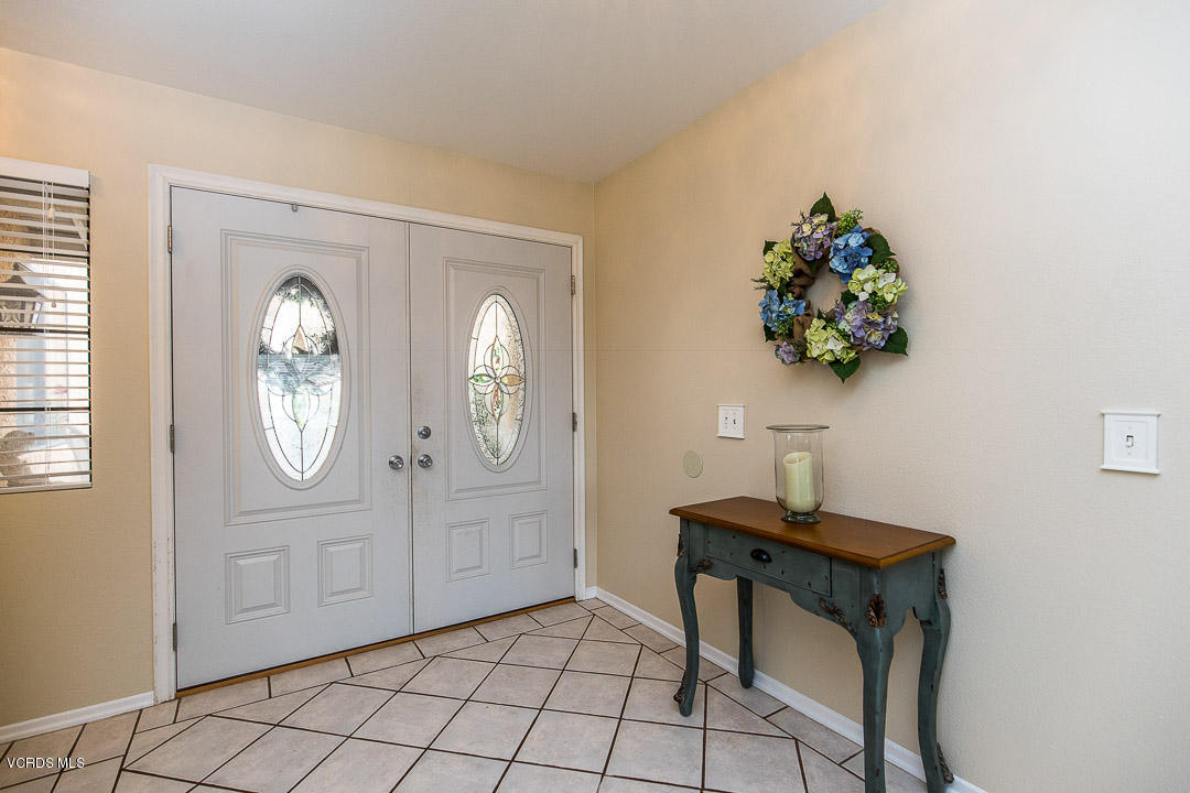 13770 Gunsmoke Road Moorpark, CA 93021 - Photo 8 of 41 13770 Gunsmoke -8