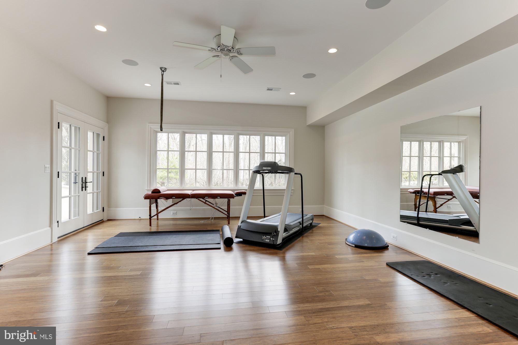 906 Turkey Run Road McLean, VA 22101 - Photo 39 of 52 a view of a room with gym equipment