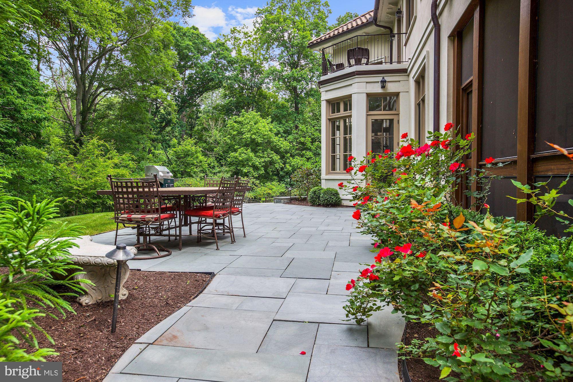 906 Turkey Run Road McLean, VA 22101 - Photo 48 of 52 Patio
