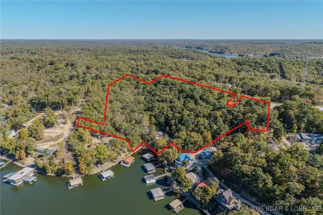 $699,900 | 27394 Cross Lane, Barnett, MO 65011