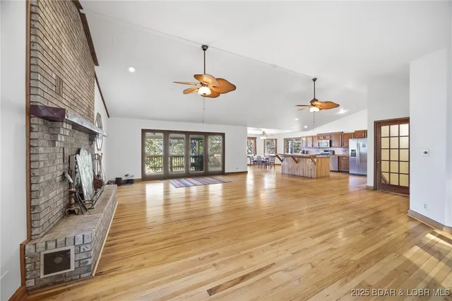 $699,900 | 27394 Cross Lane, Barnett, MO 65011