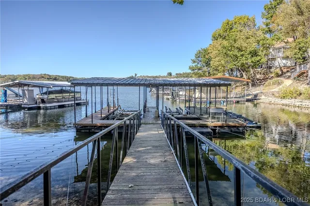 $699,900 | 27394 Cross Lane, Barnett, MO 65011