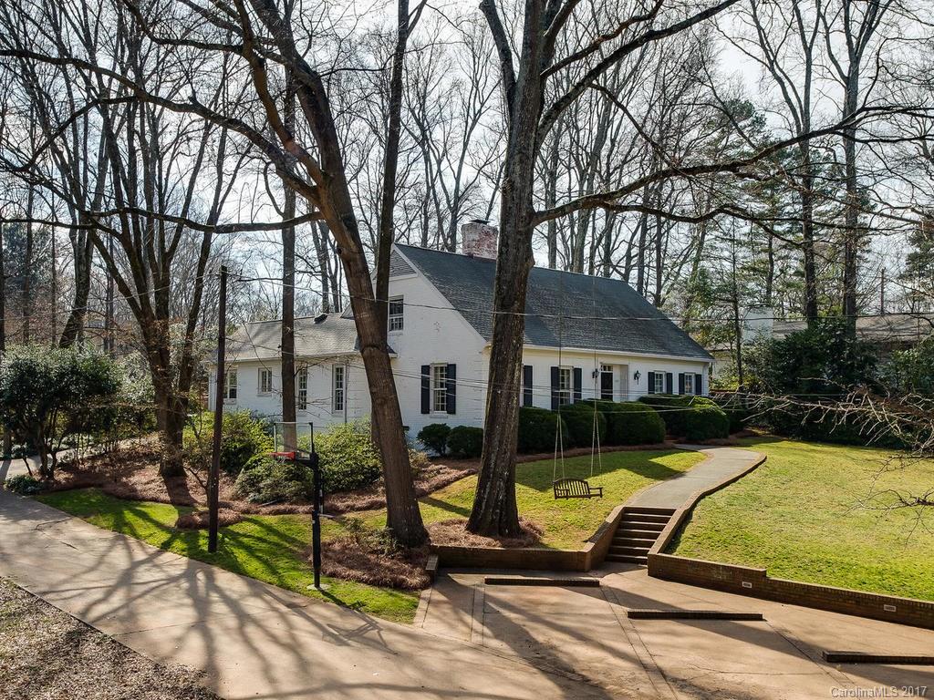 422 Ashworth Road Charlotte, NC 28211 - Photo 1 of 24 Gallery Image 1
