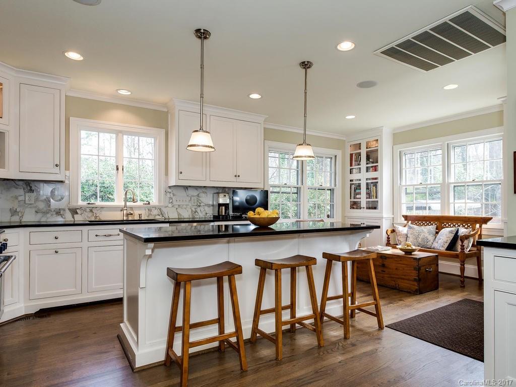 422 Ashworth Road Charlotte, NC 28211 - Photo 7 of 24 Gallery Image 7