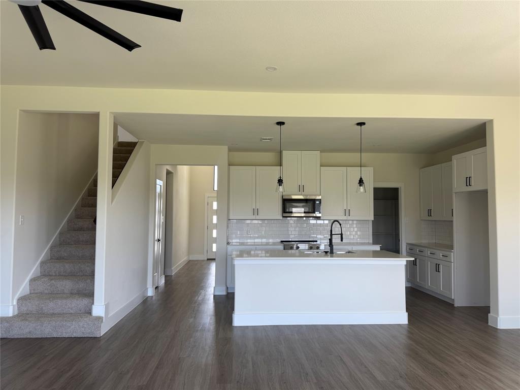 205 Reliance Road Godley, TX 76044 - Photo 11 of 25 Gallery Image 11