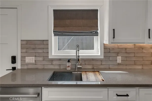 $3,600 | 22434 Berdon Street, Woodland Hills, CA 91367