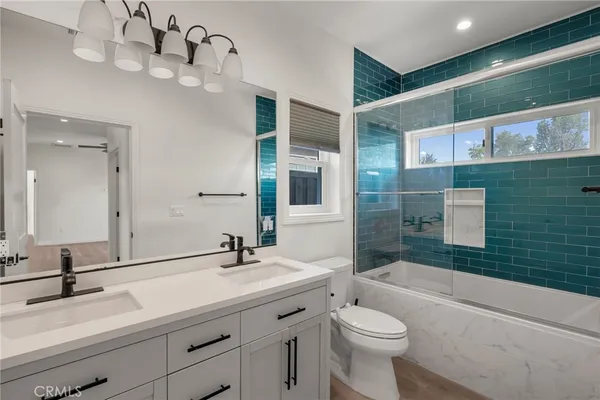 $3,600 | 22434 Berdon Street, Woodland Hills, CA 91367