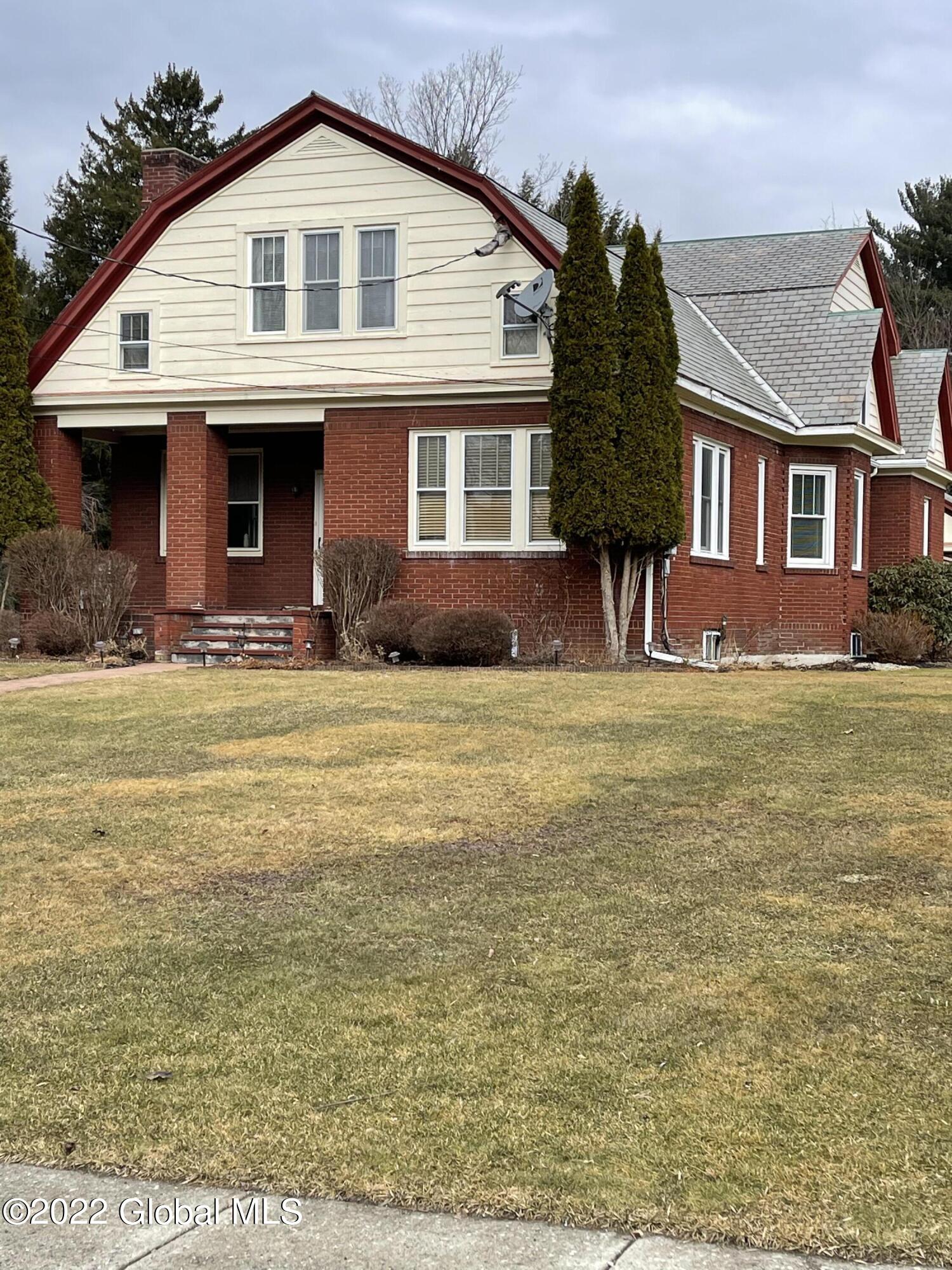 7 Danforth Street Hoosick Falls, NY 12090 - Photo 1 of 61 2022-02-23 11.15.35