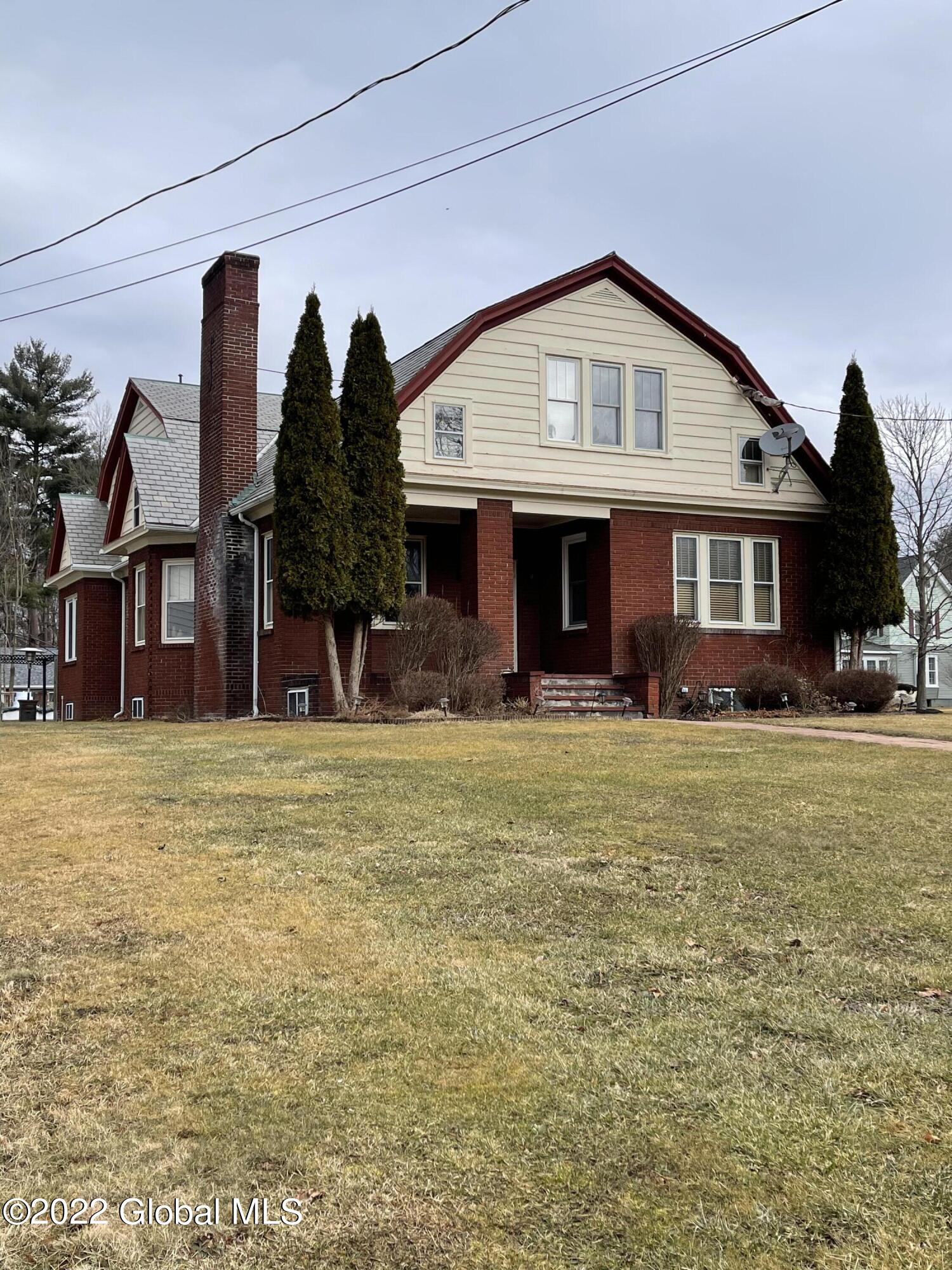 7 Danforth Street Hoosick Falls, NY 12090 - Photo 2 of 61 2022-02-23 11.16.50