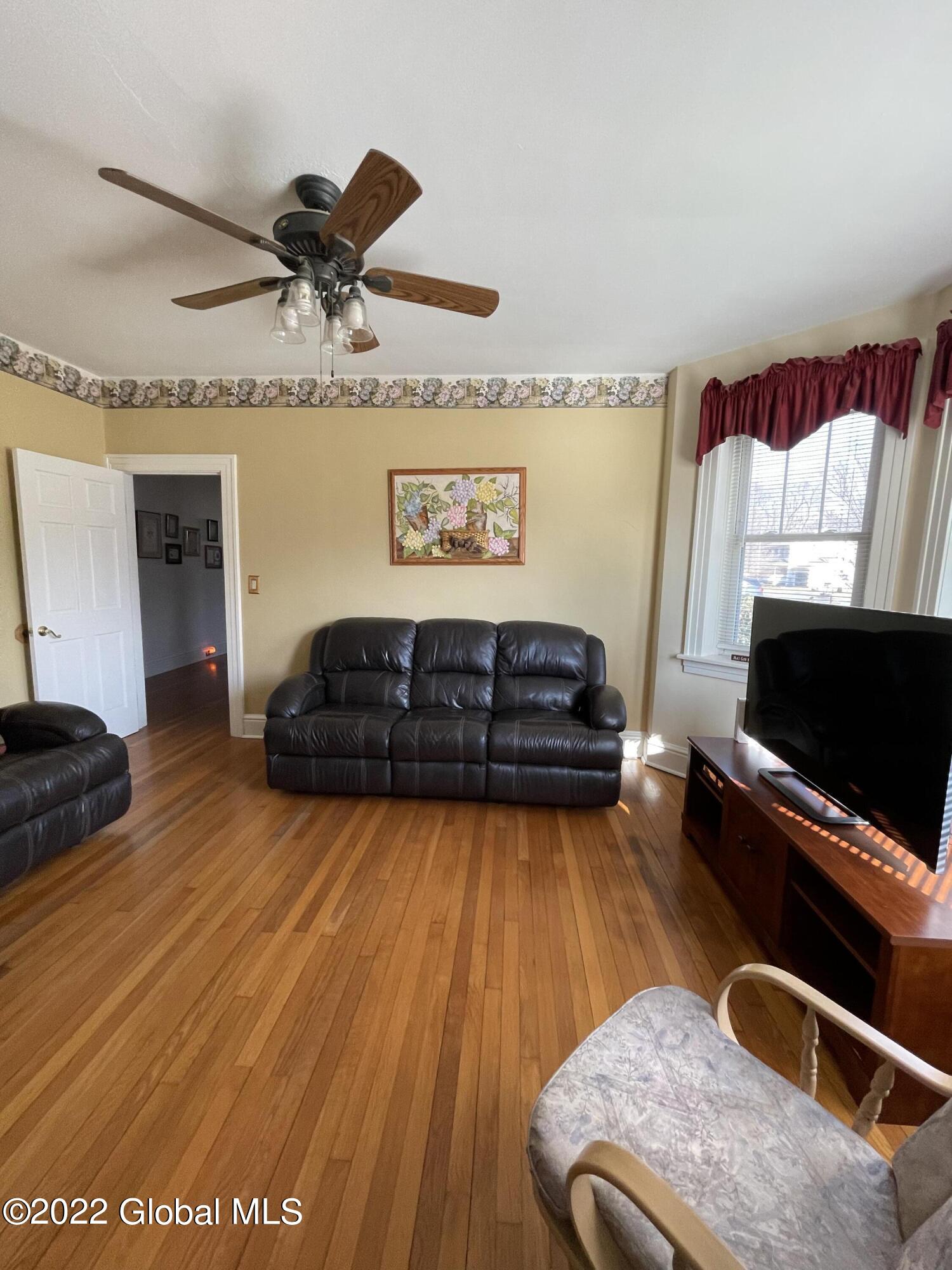 7 Danforth Street Hoosick Falls, NY 12090 - Photo 29 of 61 2022-02-23 10.41.58
