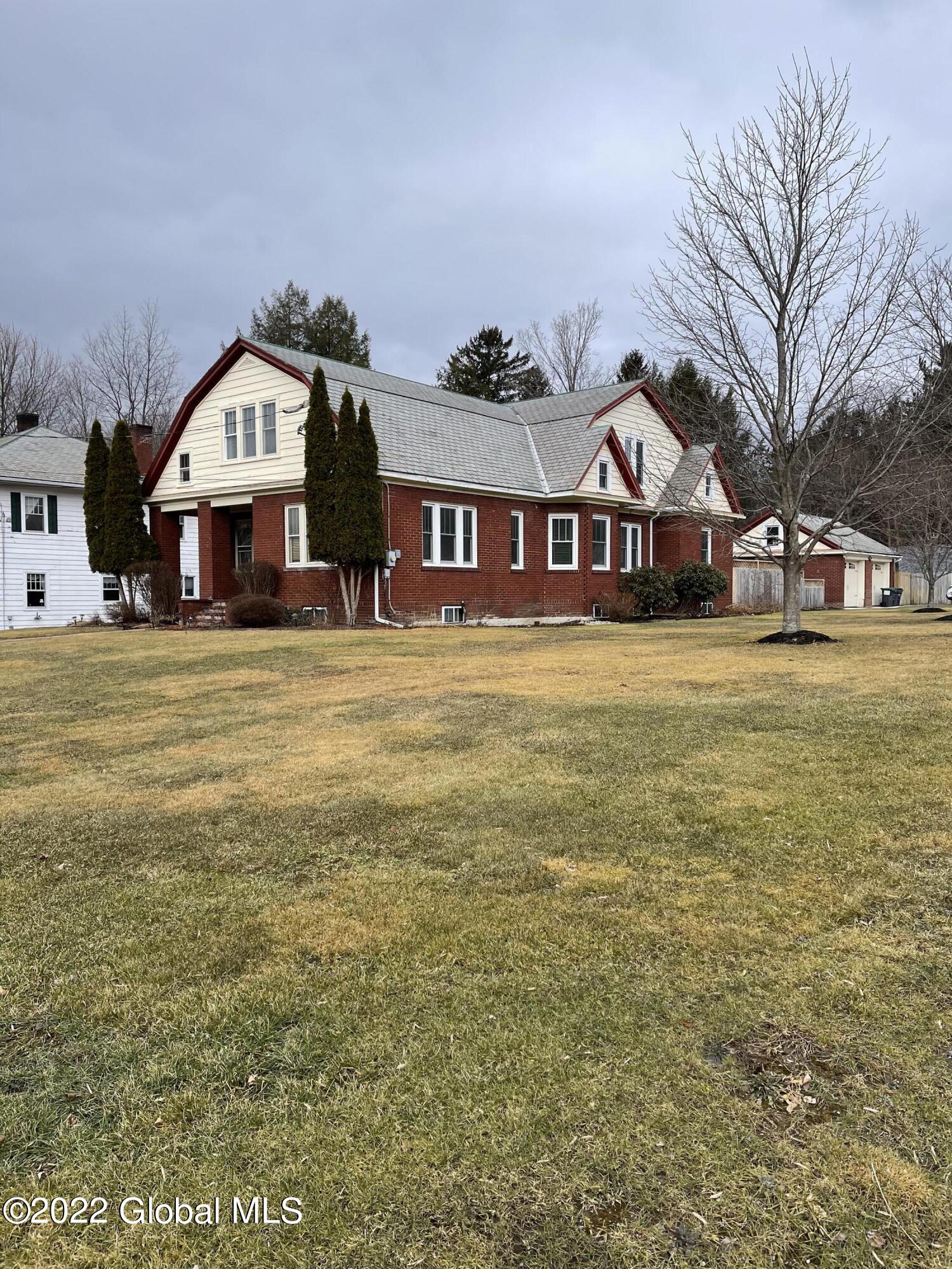 7 Danforth Street Hoosick Falls, NY 12090 - Photo 3 of 61 2022-02-23 11.14.21-1