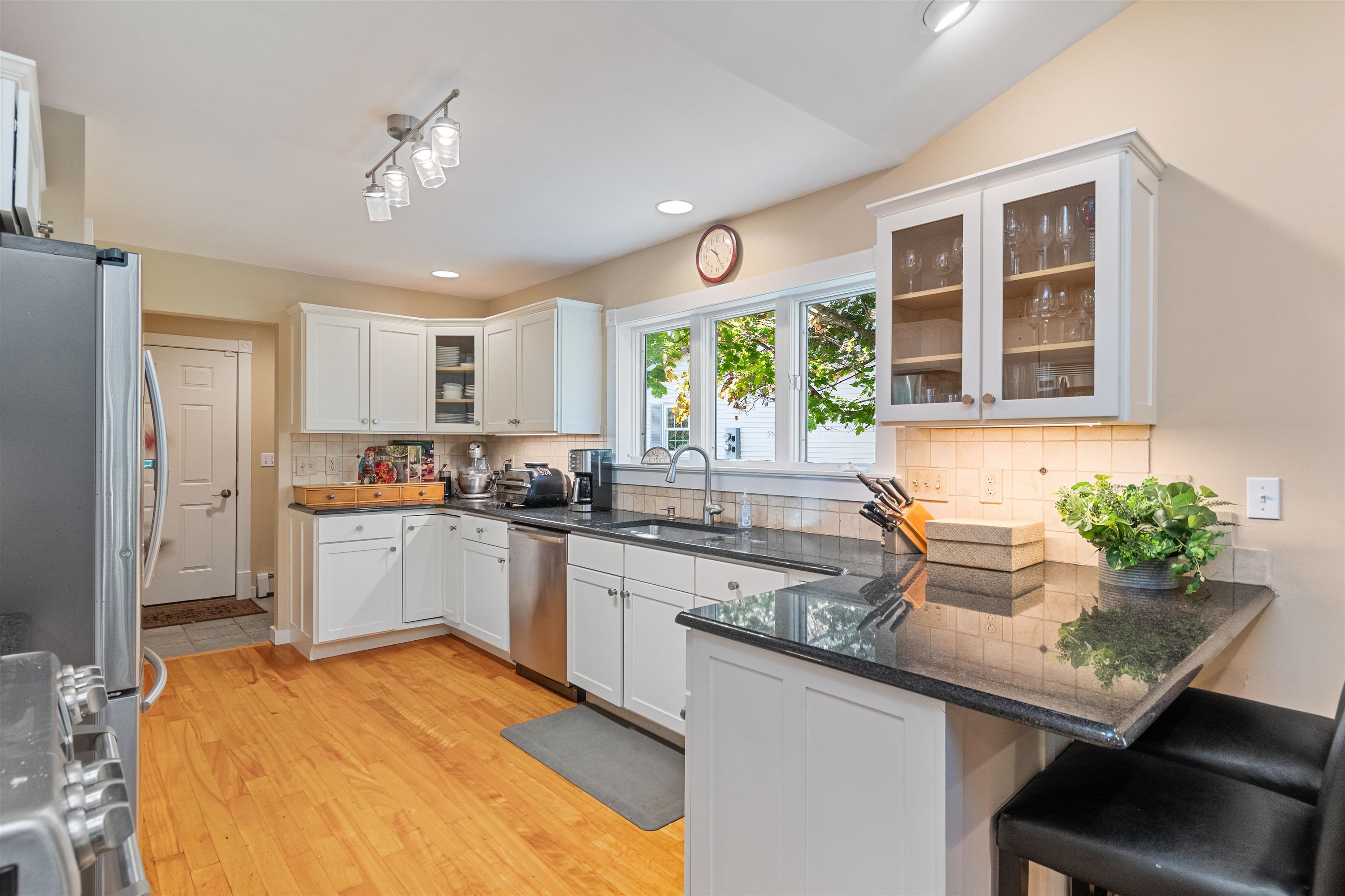 442 Bittersweet Circle Williston, VT 05495 - Photo 17 of 42