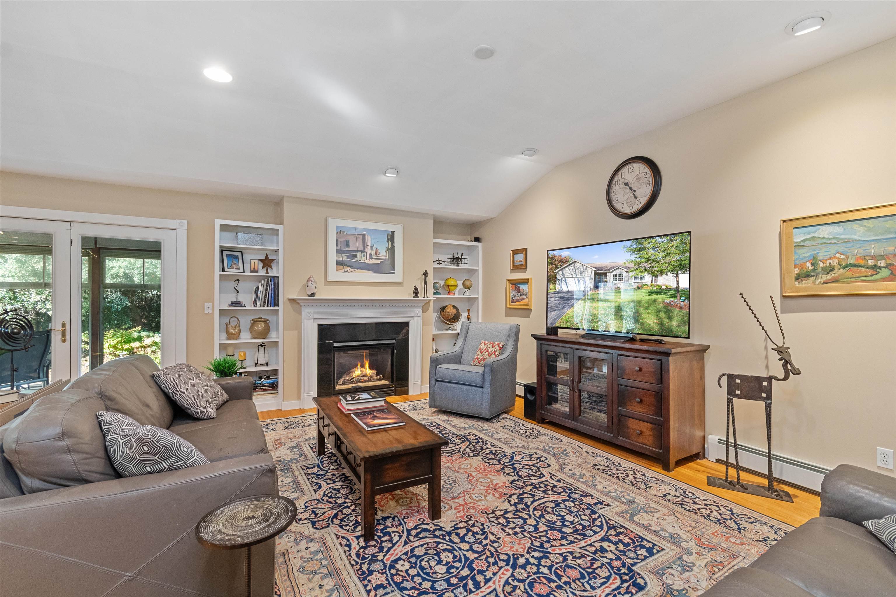 442 Bittersweet Circle Williston, VT 05495 - Photo 6 of 42