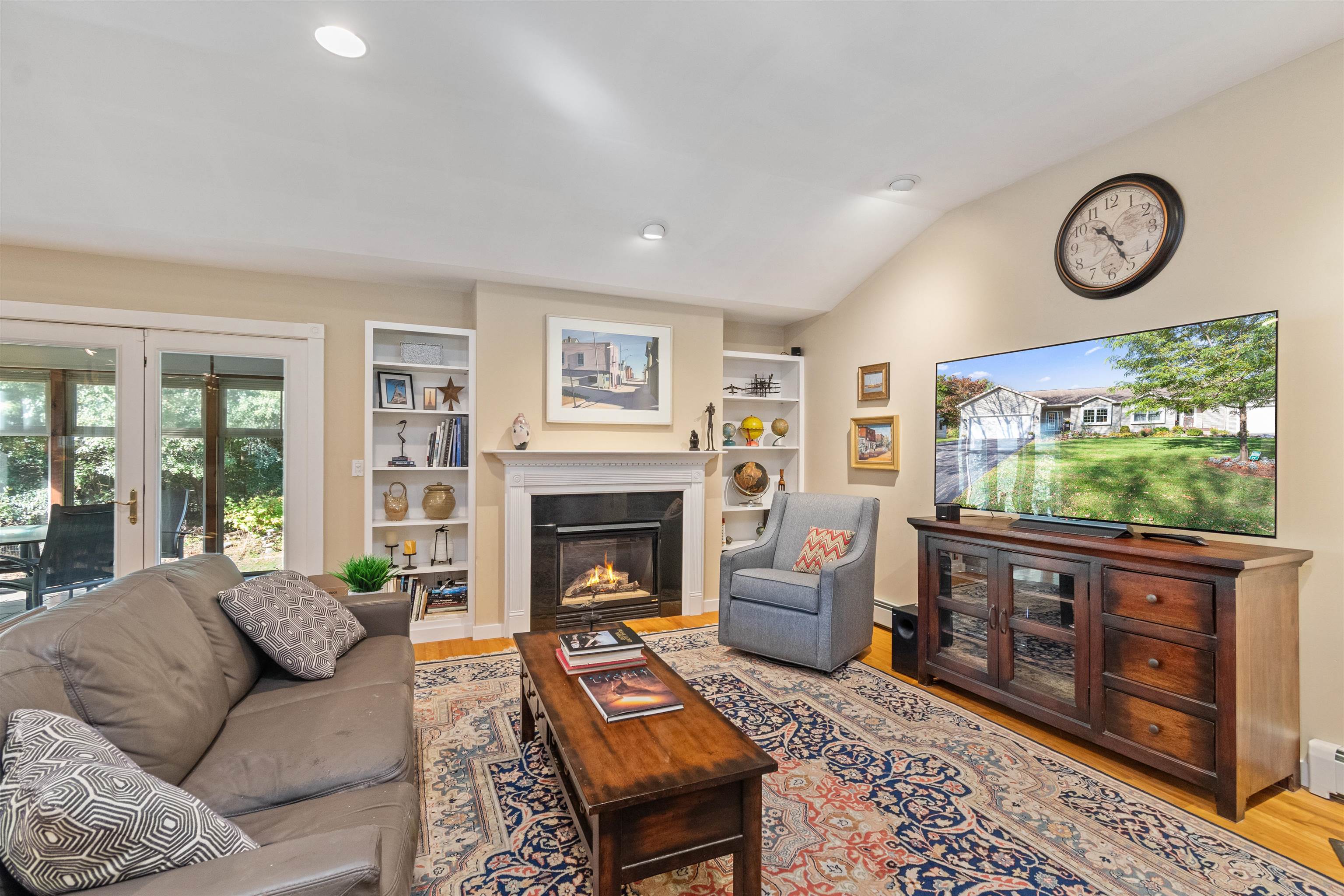 442 Bittersweet Circle Williston, VT 05495 - Photo 7 of 42