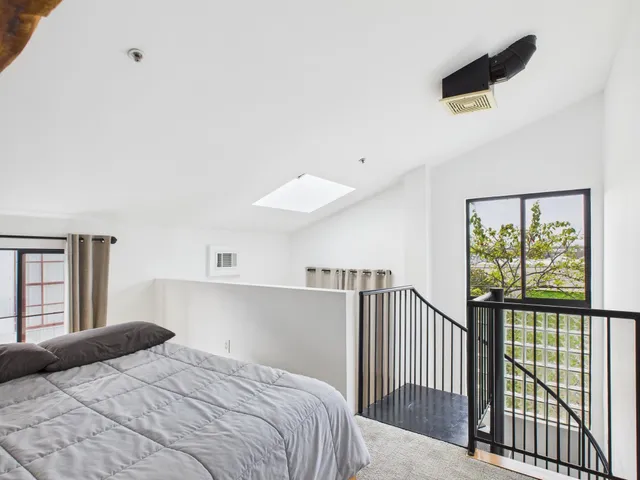 $2,700 | 3116 Adeline Street, Unit 112, Oakland, CA 94608