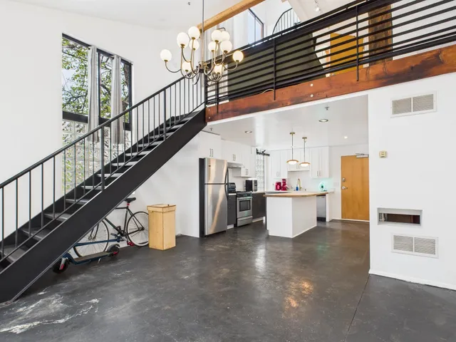 $2,700 | 3116 Adeline Street, Unit 112, Oakland, CA 94608