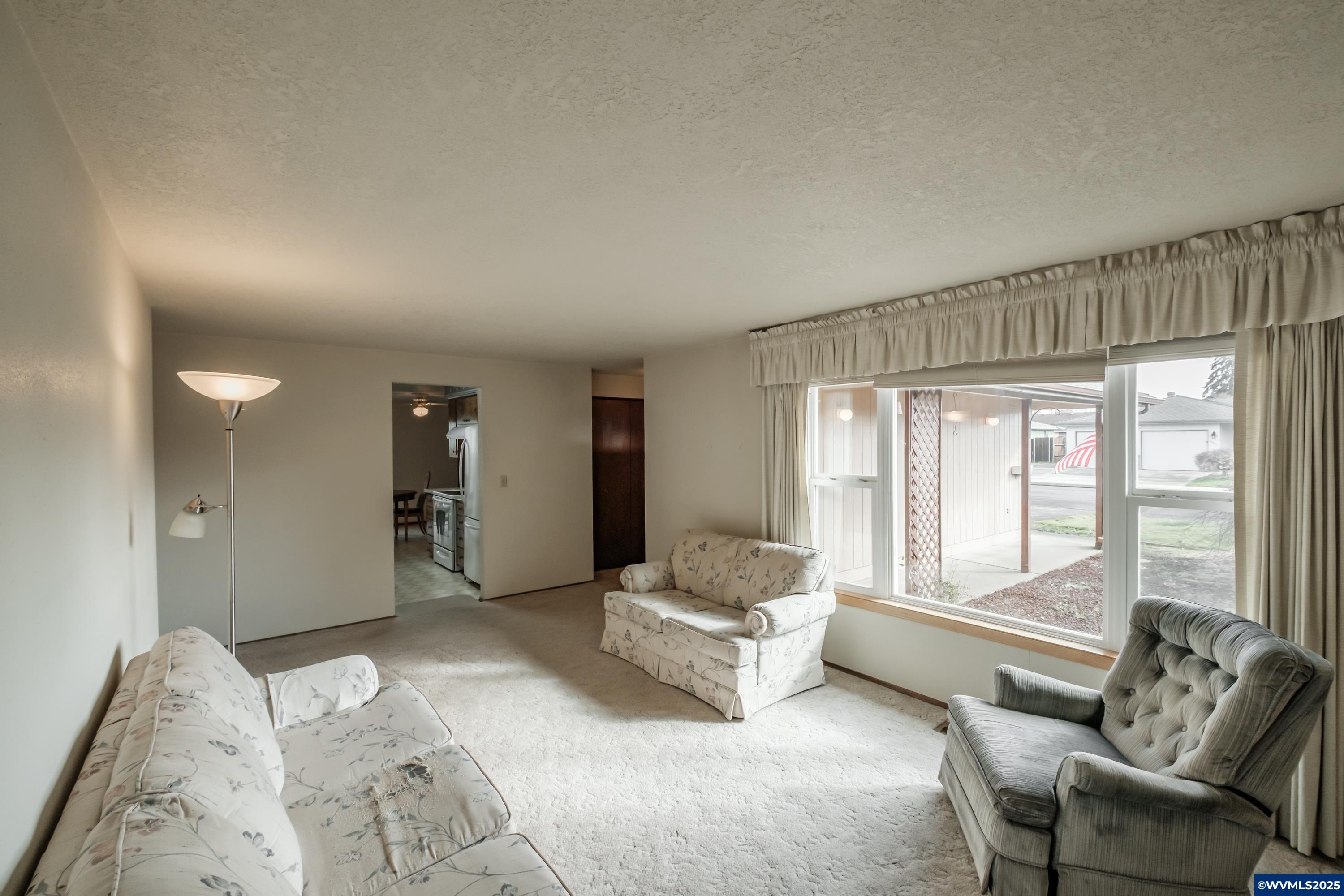 6152 Weldon Place Southwest Albany, OR 97321 - Photo 7 of 32 Gallery Image 7