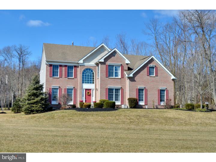 291 Watch Hill Road Exton, PA 19341 - Photo 1 of 25 Front Yard