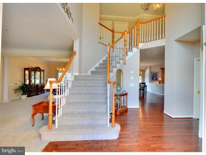 291 Watch Hill Road Exton, PA 19341 - Photo 2 of 25 Foyer