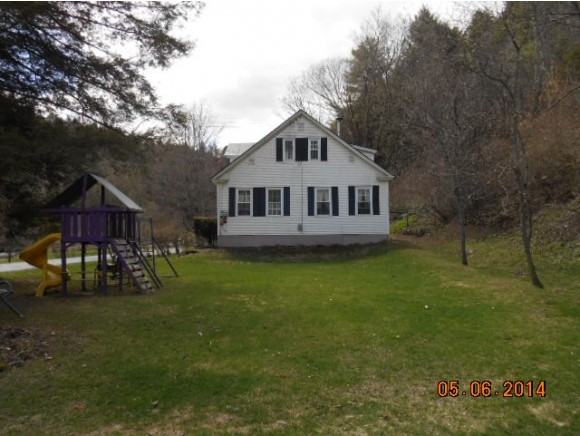 128 Jenneville Road Hartland, VT 05089 - Photo 14 of 29