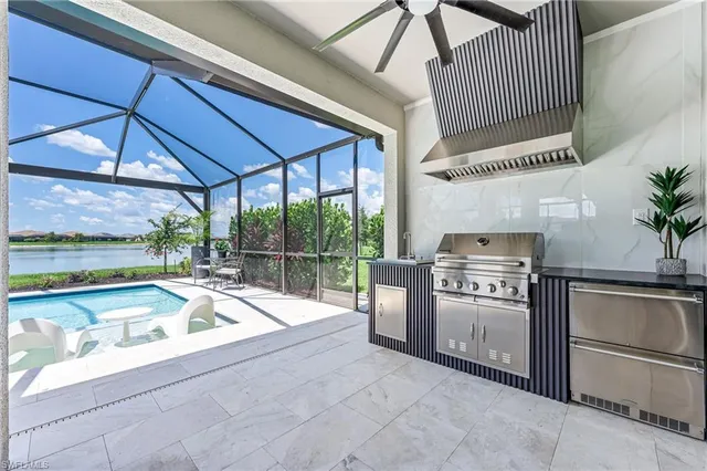 $949,900 | 19604 Beechcrest Place, Estero, FL 33928