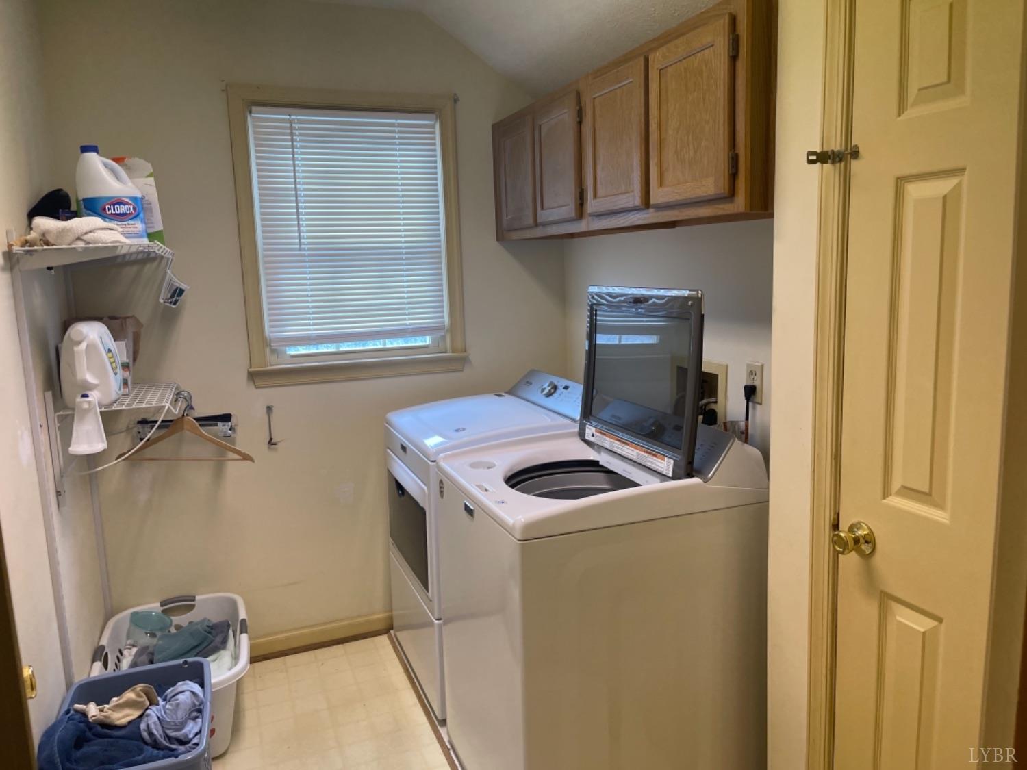 107 Hunters Creek Road Forest, VA 24551 - Photo 18 of 32 Gallery Image 18