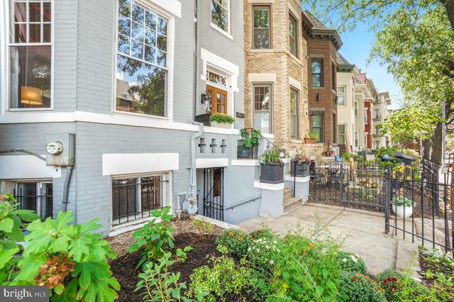 $902,500 | 130 Rhode Island Avenue Northwest, Washington, DC 20001