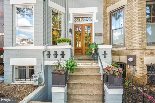 $902,500 | 130 Rhode Island Avenue Northwest, Washington, DC 20001
